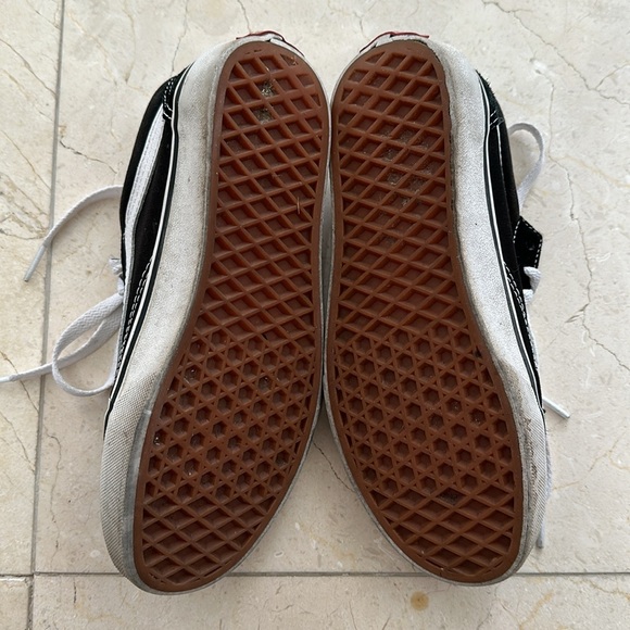 Vans Classic Old Skool Black Sneakers - Picture 4 of 4